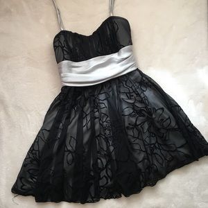 Speechless Black and Silver Mini Dress Size XS